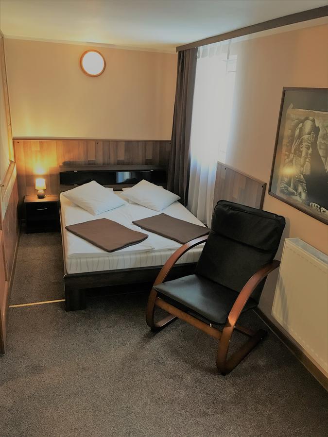 Hotel VILLA Rezydent Wrocław Eksteriør billede